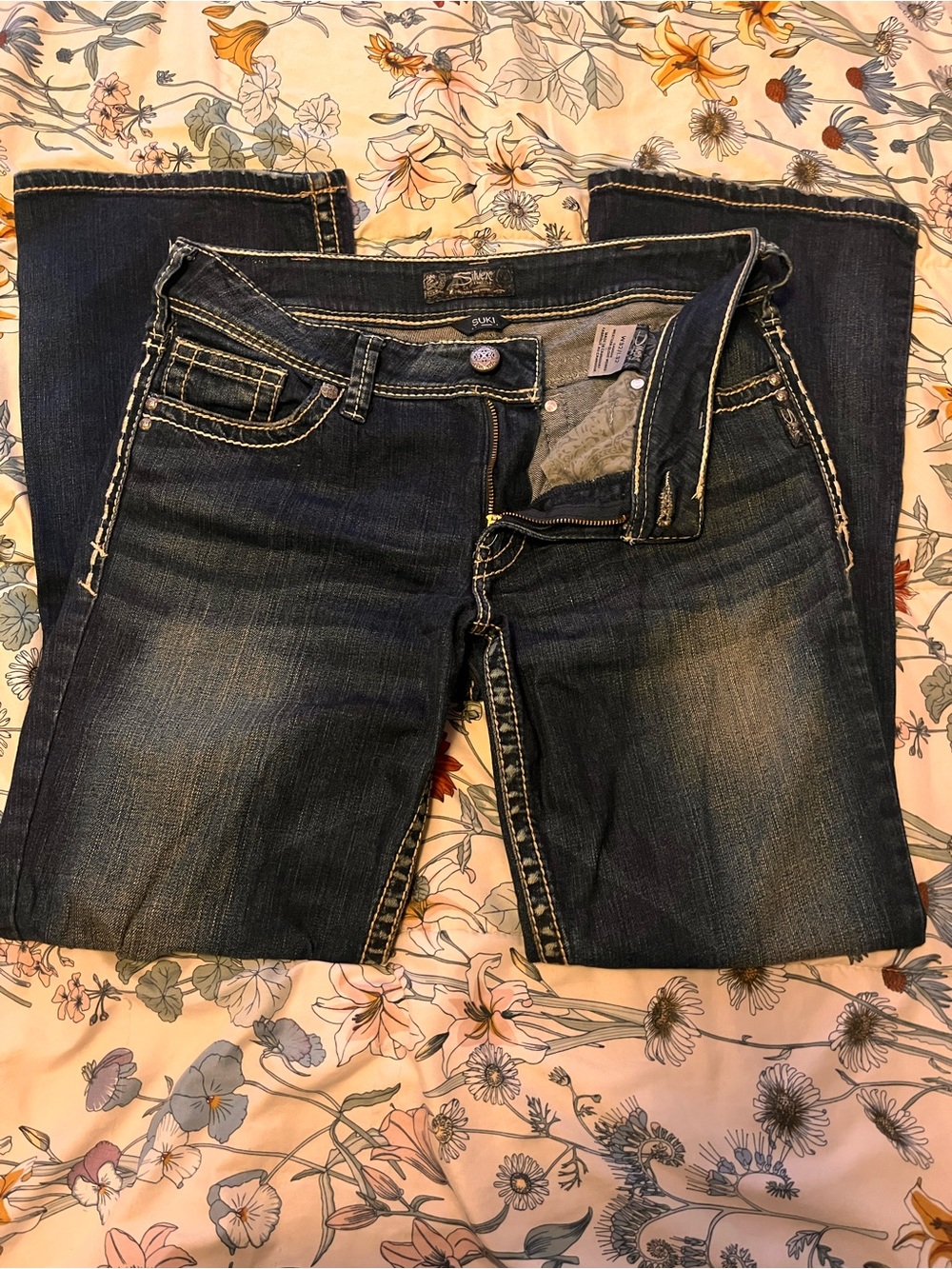 Silver Denim Jeans Women's Dark Blue Flare Jeans